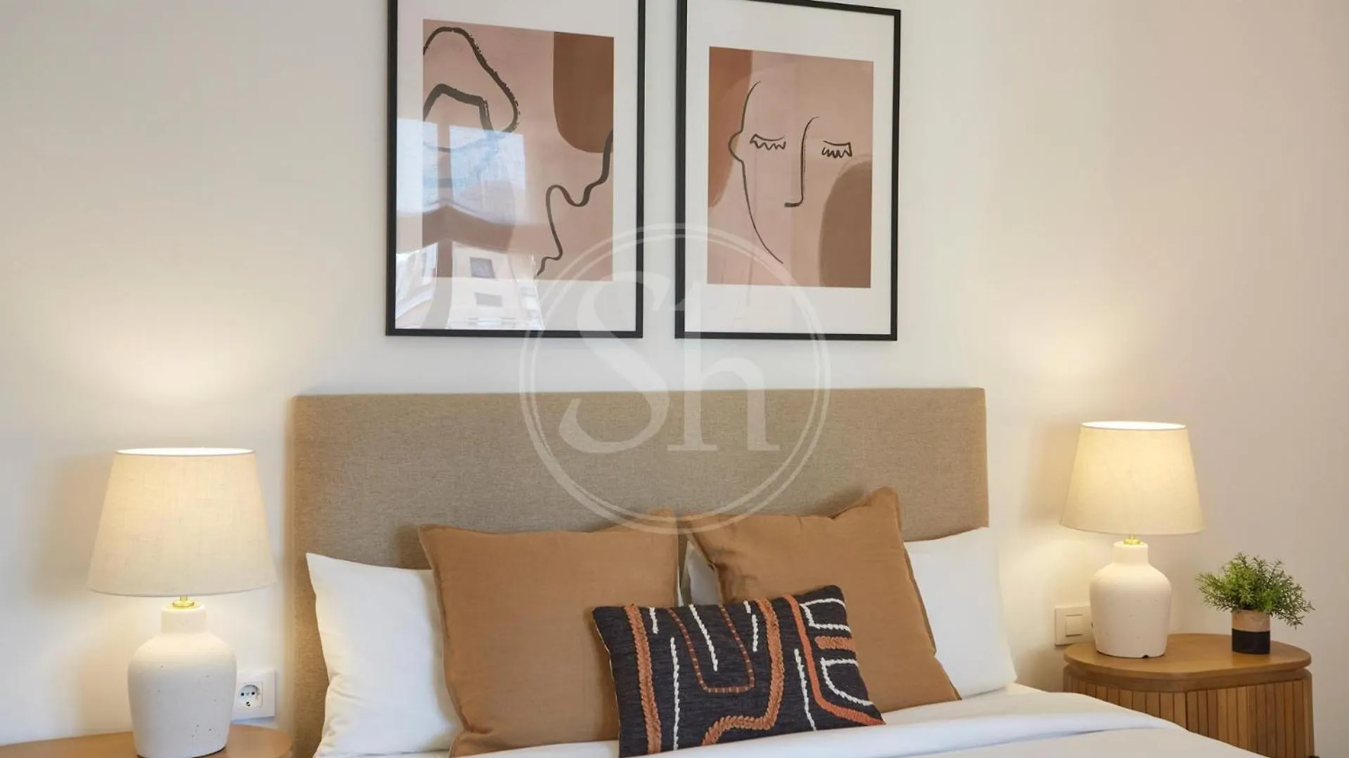 Hermoso Apartamento Junto A La Sagrada Familia バルセロナ