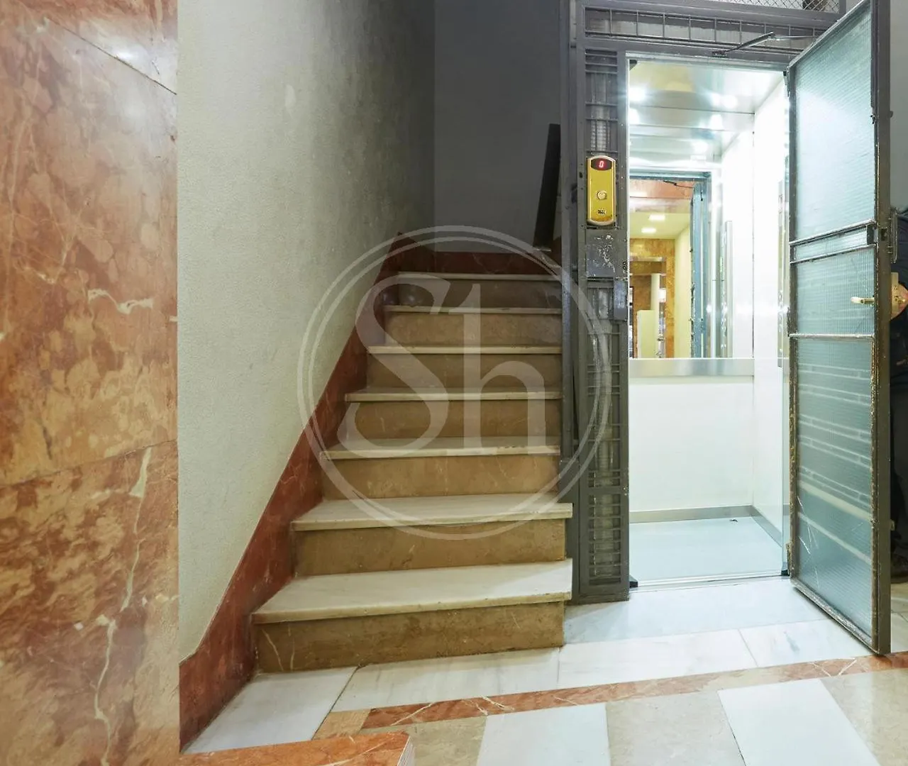 アパート Hermoso Apartamento Junto A La Sagrada Familia バルセロナ