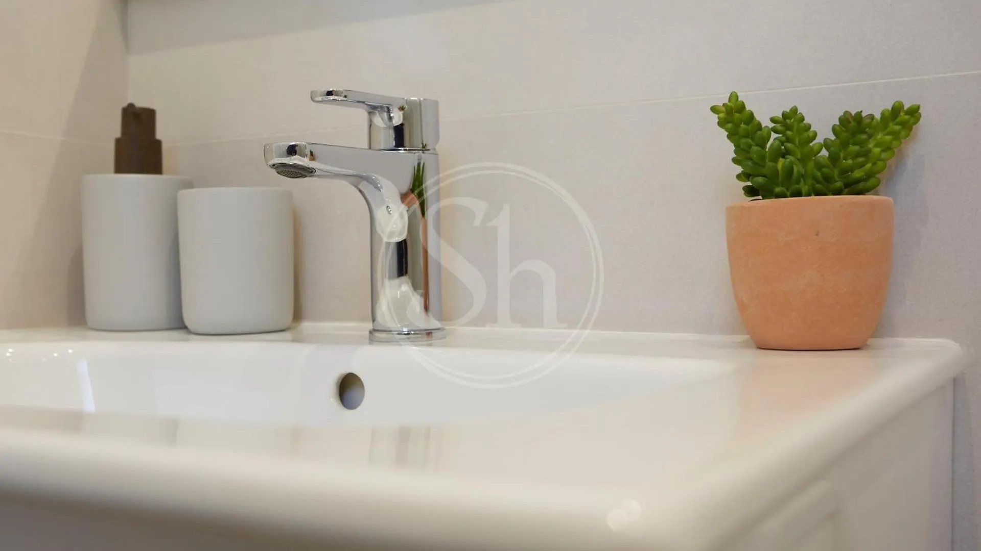 Hermoso Apartamento Junto A La Sagrada Familia バルセロナ